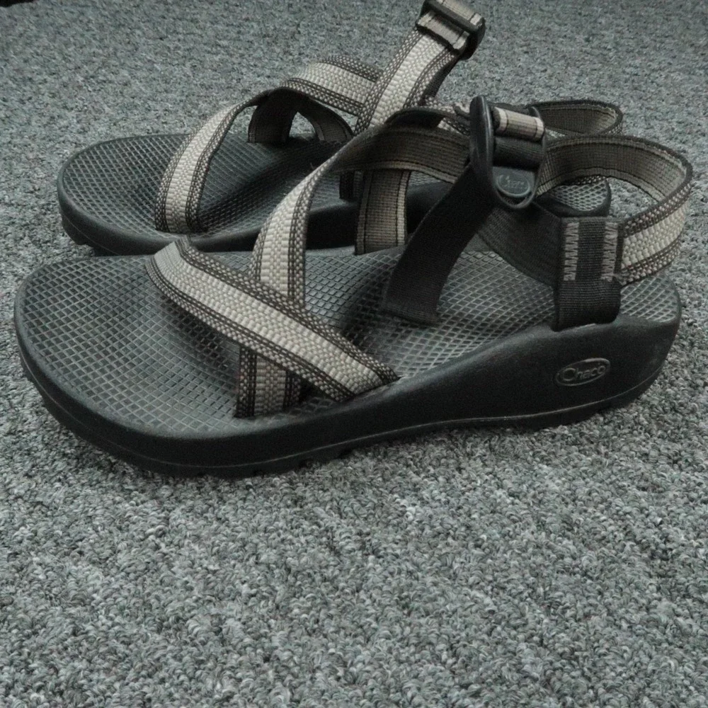 Chaco Mens Size 11 Black Z1 Classic Vibram Outdoors Hiking Adjustable